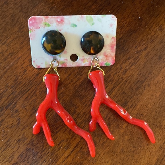 Coral Stud Earrings NWT - Orange OR Red Coral - Picture 1 of 4